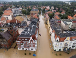 Banjir terburuk di Eropa dalam 2 dekade terakhir menewaskan 15 orang