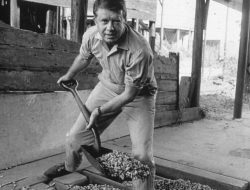 Jimmy Carter, presiden AS ke-39 tutup Usia