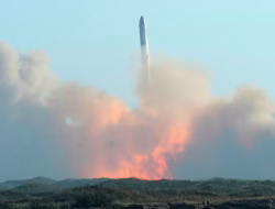 SpaceX kehilangan roket Starship beberapa menit setelah lepas landas