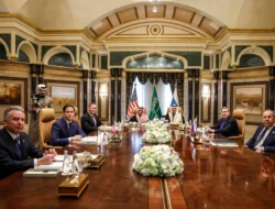 Pejabat Rusia dan AS Bertemu di Arab Saudi