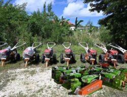 Terima 65 Unit Alsintan dari Kementan, Bupati Kupang: Jika Tak Dimanfaatkan, Akan Kami Tarik Kembali
