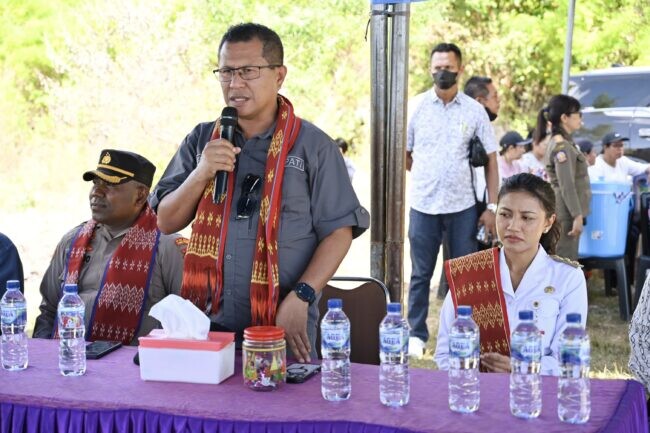 langkah-berani-bupati-yosef-lede-libatkan-rakyat-dalam-rapat-forkopimda-perdana-di-bolok