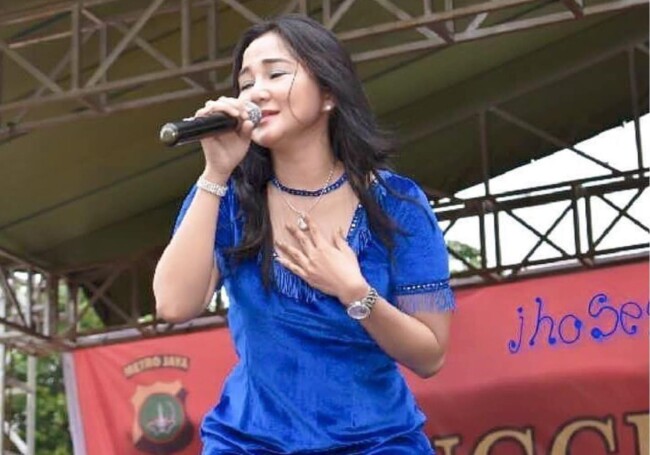 mobil-daihatsu-sigra-ulfa-bone-raib-di-depok-artis-dag-dig-dug-kini-benar-benar-dag-dig-dug