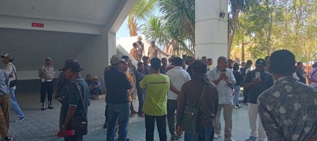 WhatsApp Image 2025 10 14 at 22.19.03