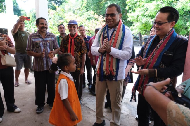 wagub-johni-asadoma-anak-alor-harus-tumbuh-sehat-disiplin-dan-berani-bermimpi-pendahuluan