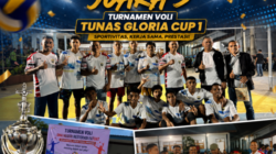 Duel Sengit 5 Set! SMAN Restorasi Fatuat Taklukkan SMKN 2 Kupang, Raih Juara 3 Turnamen Voli Tunas Gloria Cup I