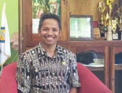 MENJAGA MUTU DI TENGAH MEMBLUDAKNYA MINAT KE SD GMIT SOE II
