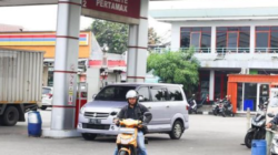 Harga Minyak Dunia Naik, Rupiah Melemah… Tapi BBM Tak Naik? Ada Apa di Balik Keputusan Pertamina!