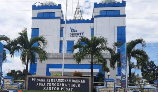rups-bank-ntt-memanas-bupati-wali-kota-semprot-dirut-charlie-paulus-melki-laka-lena-ambil-langkah-taktis