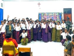 Dari Ancaman Putus Sekolah Hingga Lulus Bersama: Kisah Mengharukan 35 Murid SMP Kristen 2 Banat