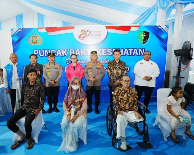 kapolri-tegaskan-komitmen-pelayanan-kesehatan-untuk-masyarakat-pada-puncak-bakti-kesehatan-hari-bhayangkara-ke-80