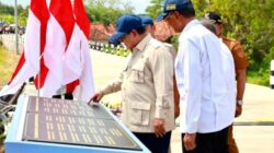 prabowo-resmikan-1-151-kilometer-jalan-daerah-di-37-provinsi-tekankan-infrastruktur-sebagai-urat-nadi-ekonomi-rakyat