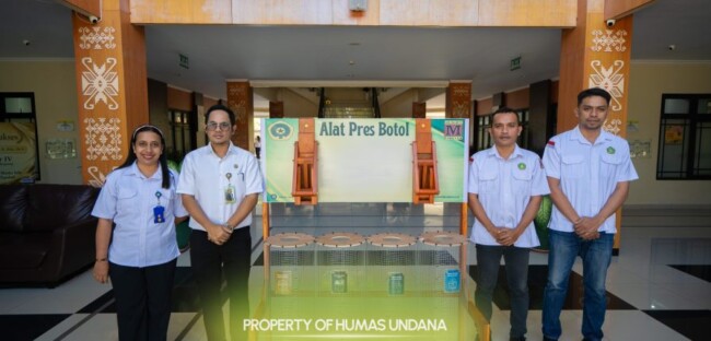 inovasi-dosen-teknik-mesin-undana-hadirkan-mesin-bottle-press-solusi-efisien-kurangi-volume-sampah-plastik