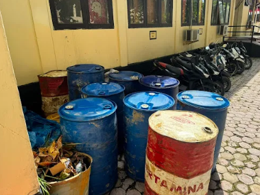 polres-nagan-raya-amankan-2-000-liter-diduga-bio-solar-bersubsidi-penyidik-telusuri-jaringan-distribusi-ilegal