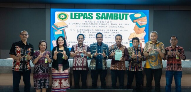 undana-gelar-lepas-sambut-wakil-rektor-iii-tongkat-estafet-kemahasiswaan-beralih-ke-dr-rudi-rohi