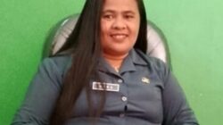 Mengapa Saya Melarang Guru Membawa HP ke Dalam Kelas?